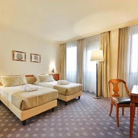 Leon D'oro Hotel 4*