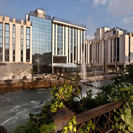 Leon D'oro Hotel 4*