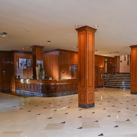 Leon D'oro Hotel 4*