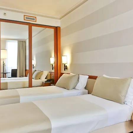 호텔 레온 도로 4*