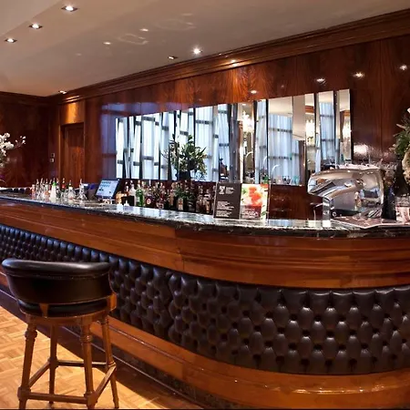 Hotel Leon D'oro 4*