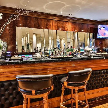 Leon D'oro Hotel 4*