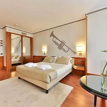Leon D'oro Hotel 4*
