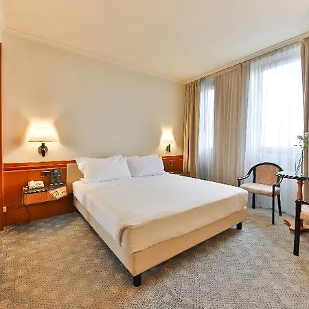 Leon D'oro Hotel 4*